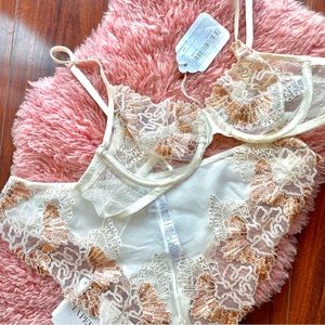 🐚 NWT La Perla Love Stone Embroidered Stretch-Tulle Underwire Lingerie Set 🐚